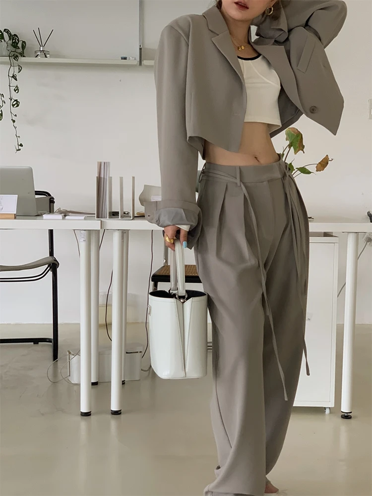 are U shop 灰色小西装女TT210708