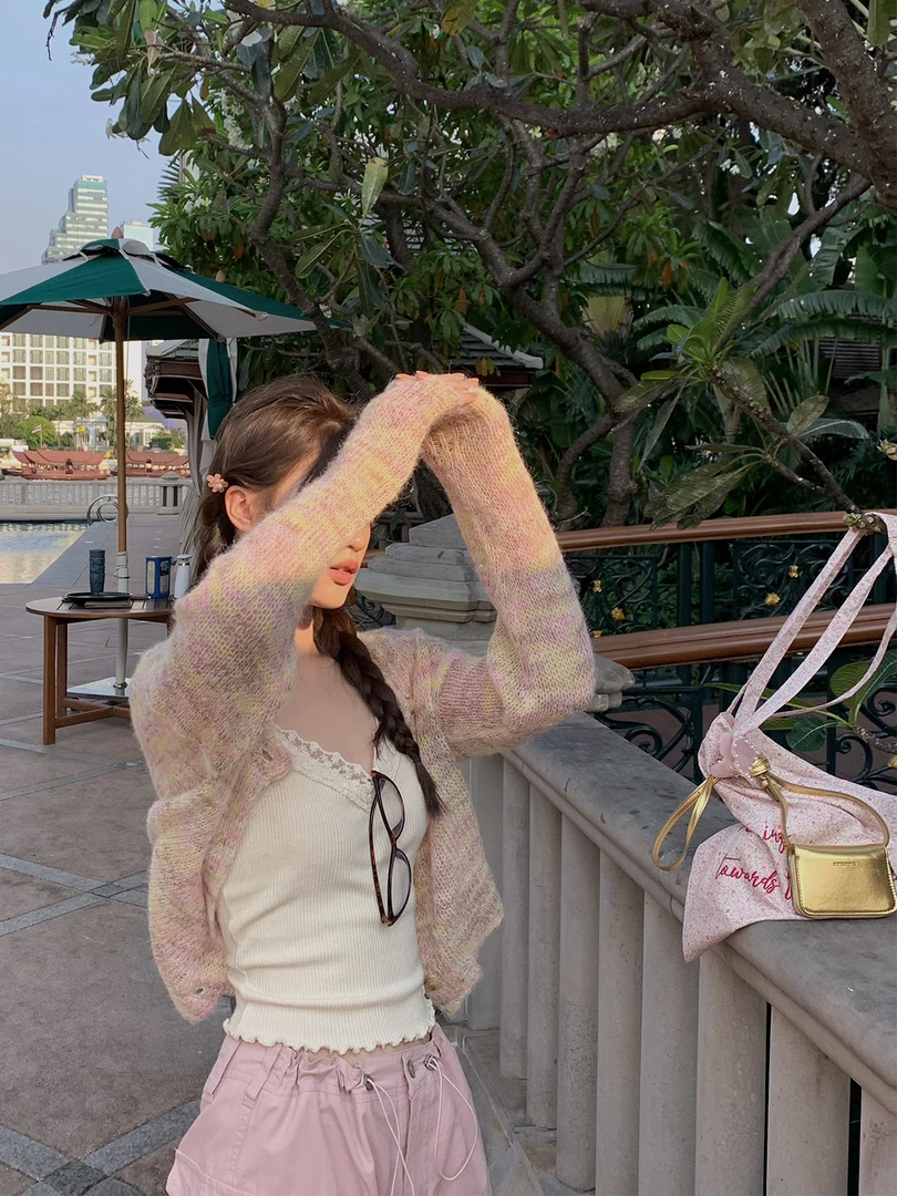 are U shop彩色毛衣开衫女早春韩系穿搭宽松设计感温柔系针织上衣