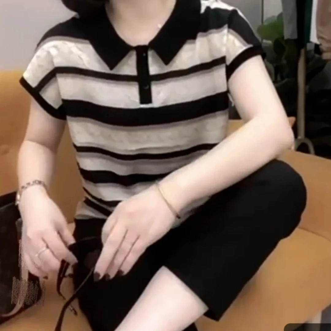 新款翻领减龄条纹打底衫时尚九分裤时尚女装