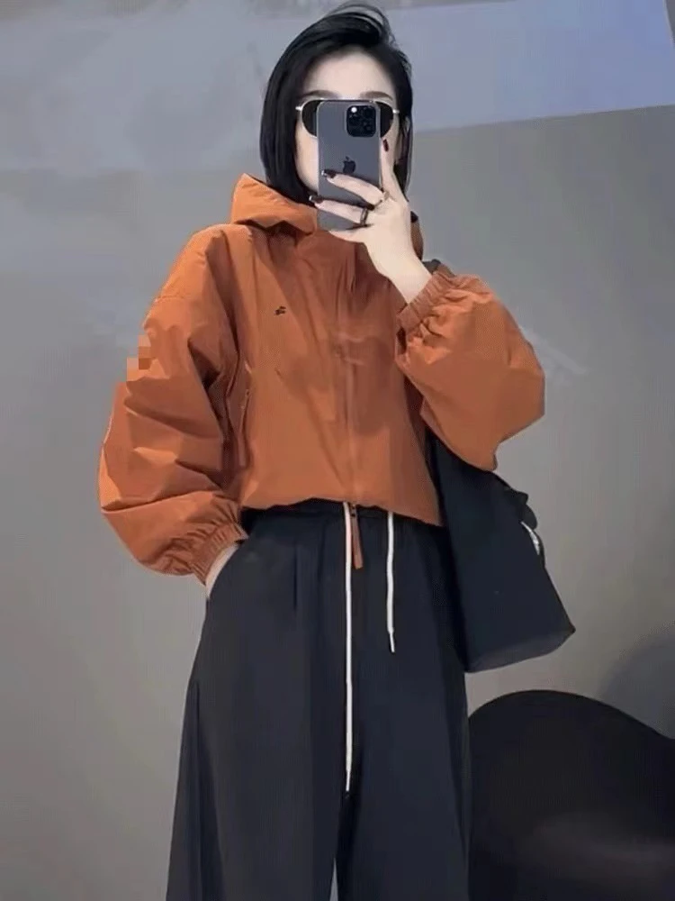 春秋款连帽拉链短款小个子下摆抽绳休闲长袖冲锋衣夹克外套女