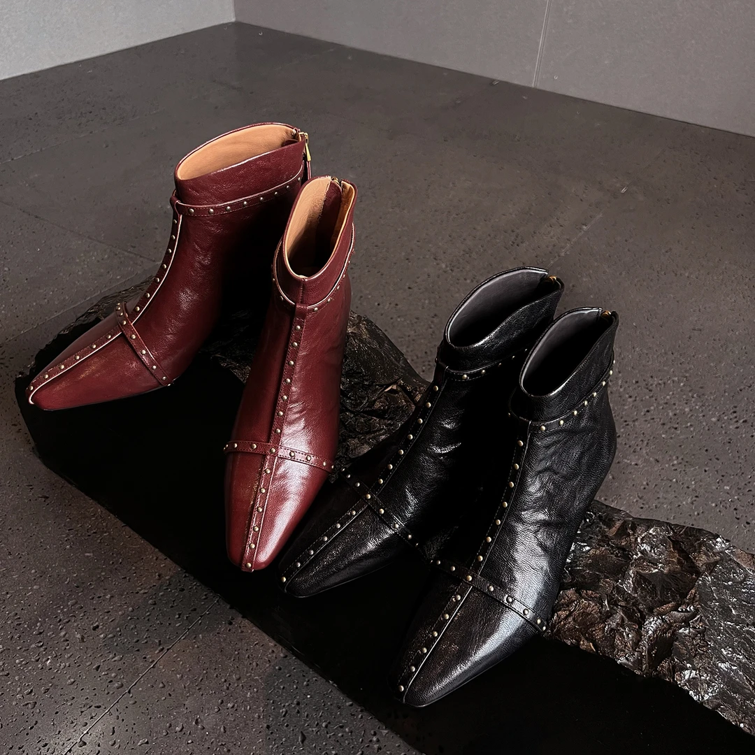 复古靴子新款时尚气质女靴英伦风秋冬复古百搭短靴