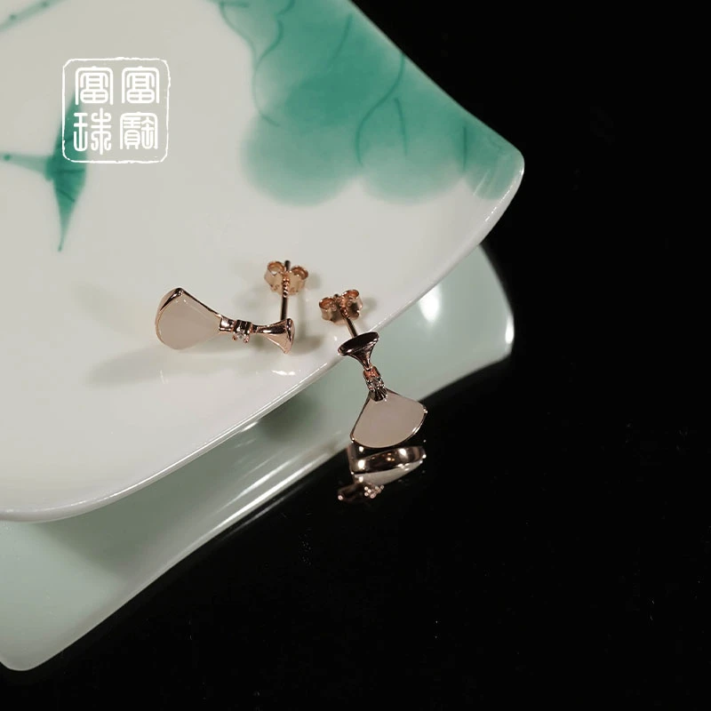 【藕扇】 富富珠宝 和田玉S925银时尚耳钉（天然珠宝多样性发）