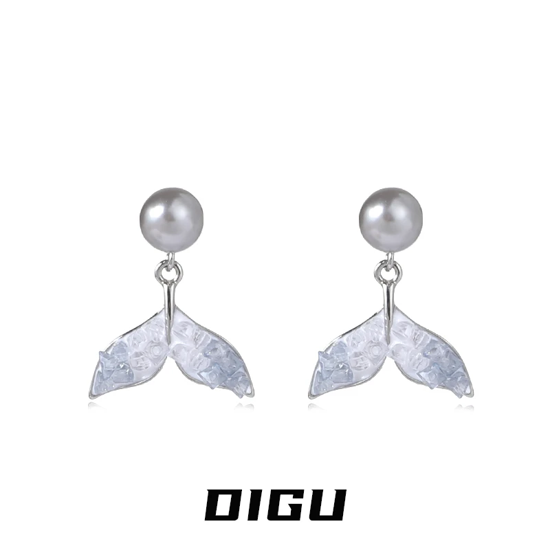 嘀咕家 铜合金仿珍珠耳饰 气质渐变蓝色水晶鱼尾耳环女小众耳钉