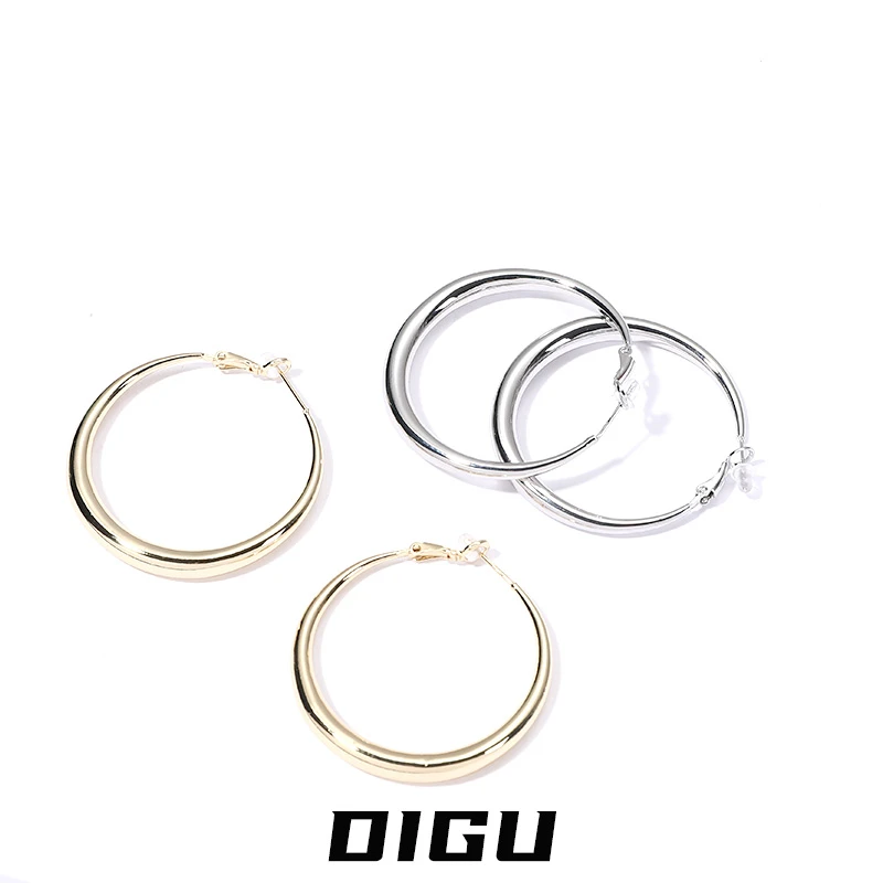 嘀咕家 铜合金耳饰 欧美夸张大圆圈耳环时尚小众复古素圈