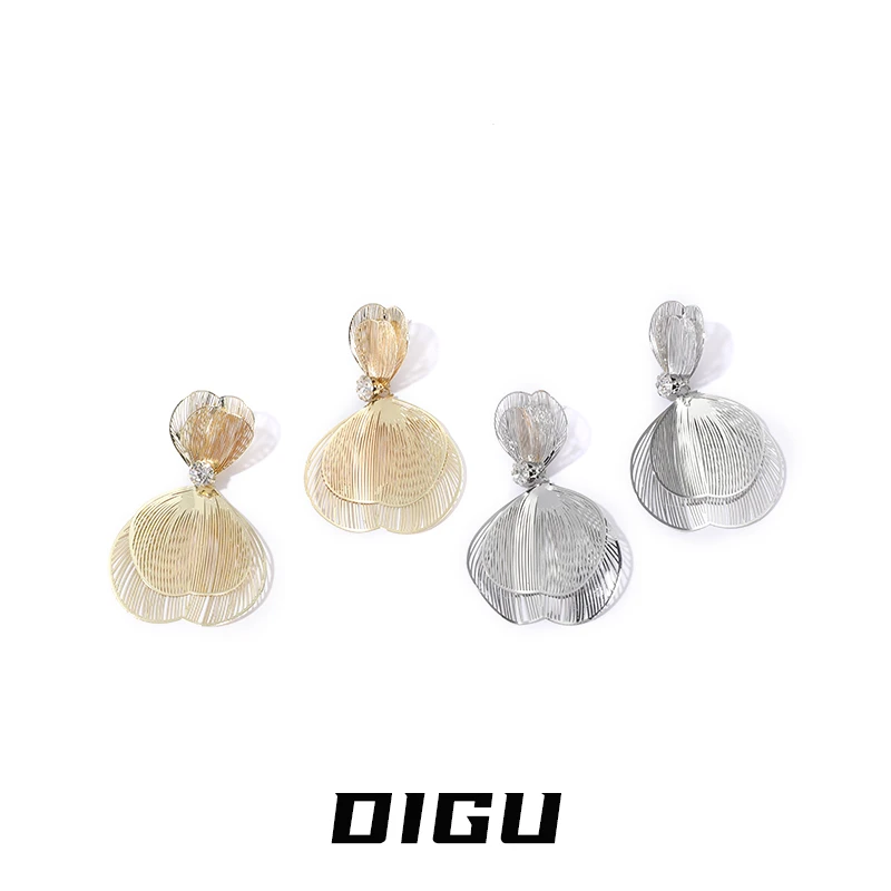 嘀咕家 铜合金耳饰 镂空花瓣耳环耳钉小众鱼尾耳饰