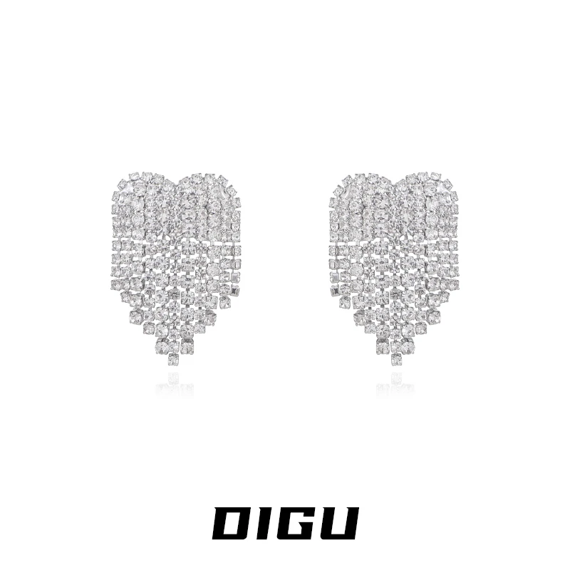 嘀咕家 合金合成锆石耳饰 网红个性轻奢高级感满钻爱心流苏耳环