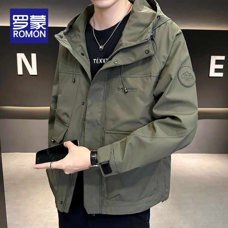 罗蒙冲锋衣男士2025秋冬新款高级感美式户外工装连帽夹克外套男款