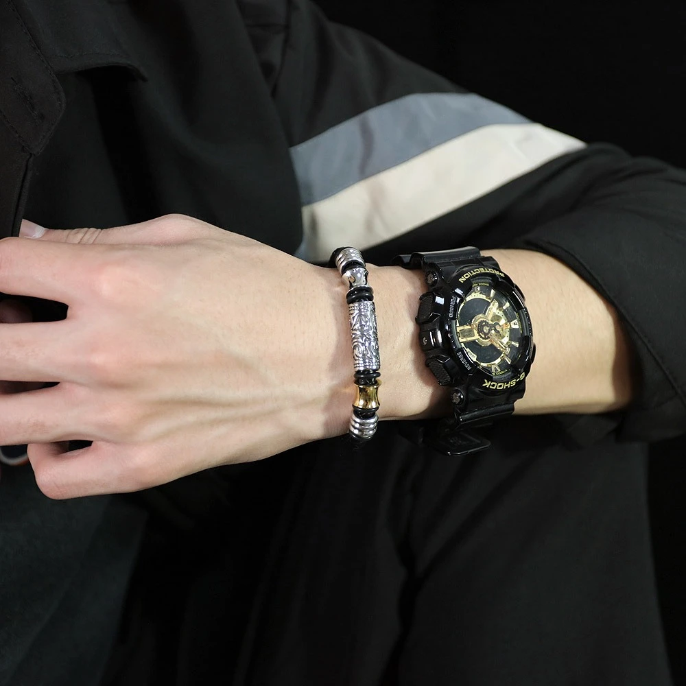 钛钢手镯 sup潮客 精致男生女生皮质时尚手镯手链男生配饰