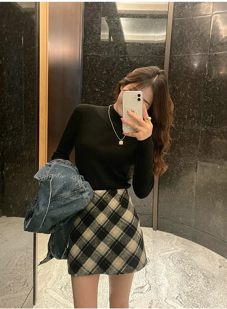 针织半高领白色打底衫女内搭秋冬高级感配大衣洋气显瘦上衣百搭