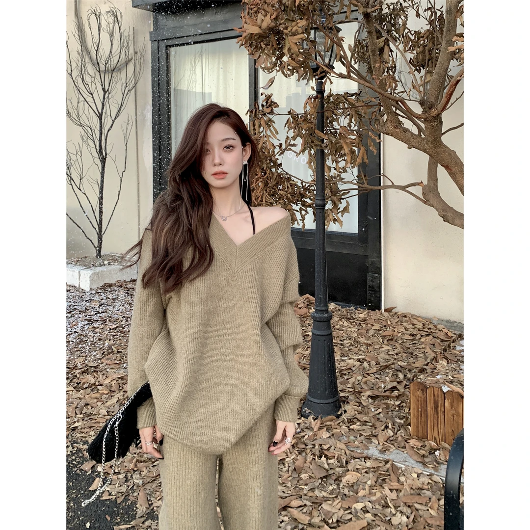 2024慵懒风v领毛衣女秋冬季新款宽松休闲小众时尚长袖针织衫套装