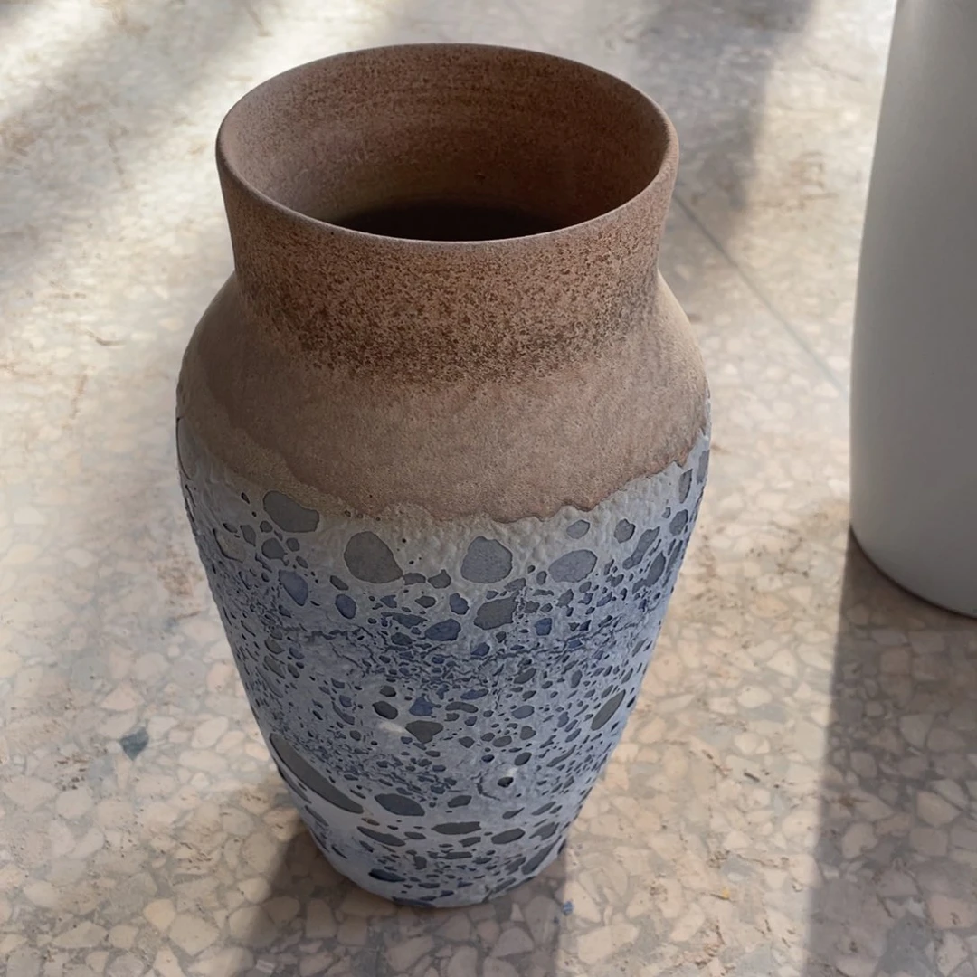 高度27厘米口径11厘米