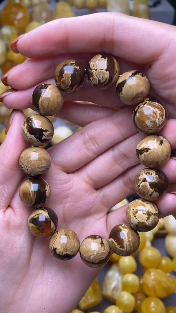 【闪购商品】琥珀裸石未镶嵌蜜蜡.30