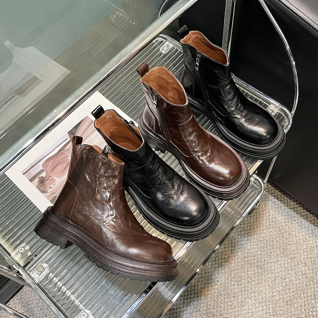 CZ7058牛皮冬季新款厚底英伦风短靴2024圆头复古马丁靴爆款女鞋