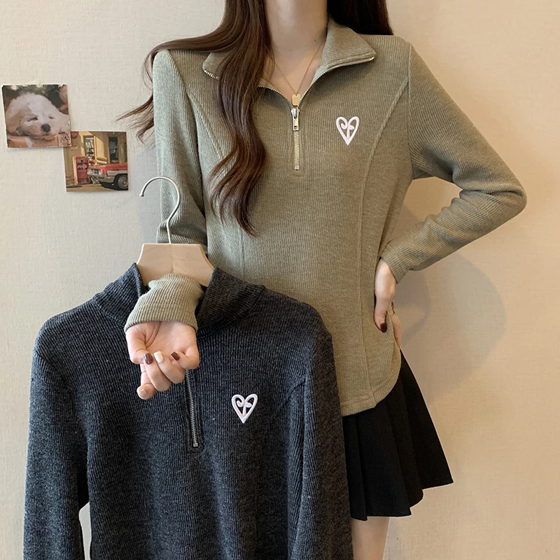 【英敏推荐】胖mm大码女加厚保暖半高领刺绣正肩上衣休闲卫衣