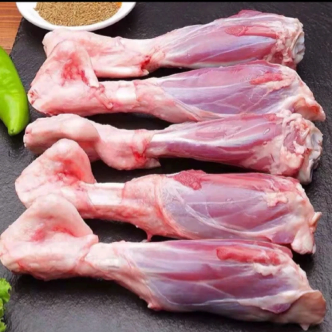 小羊腿一个（约500克）