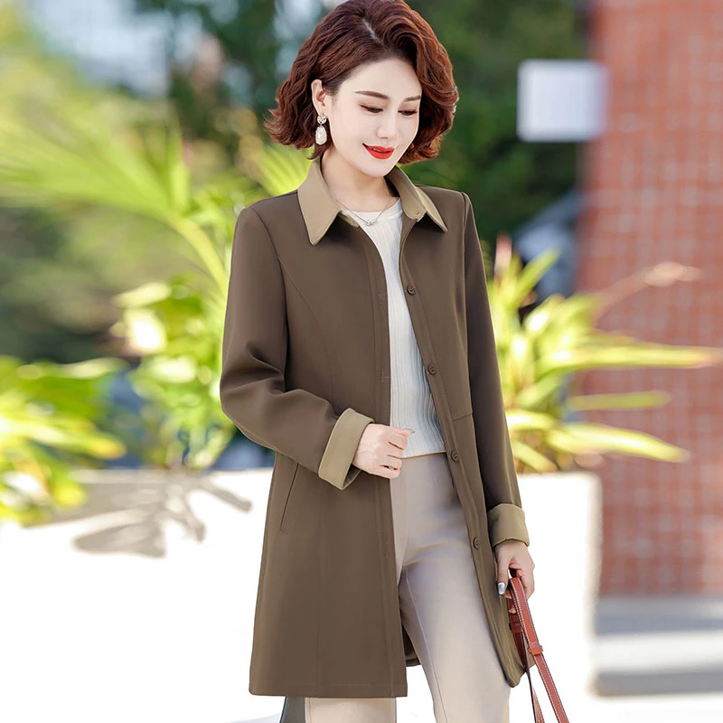 年轻妈妈装春款高贵风衣外套50岁中年女春秋季洋气质外穿开衫衬衣