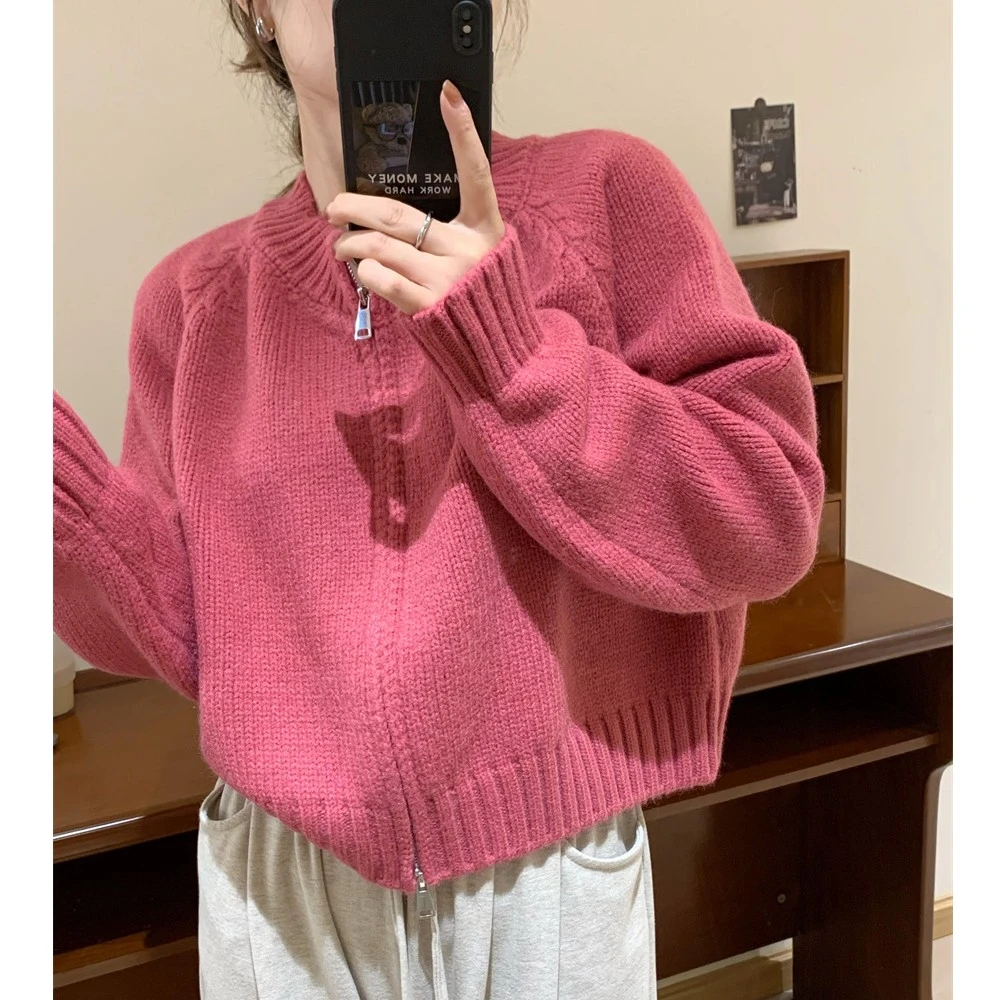 2023秋冬季新款宽松短款圆领拉链针织开衫女显瘦韩版毛衣外套潮