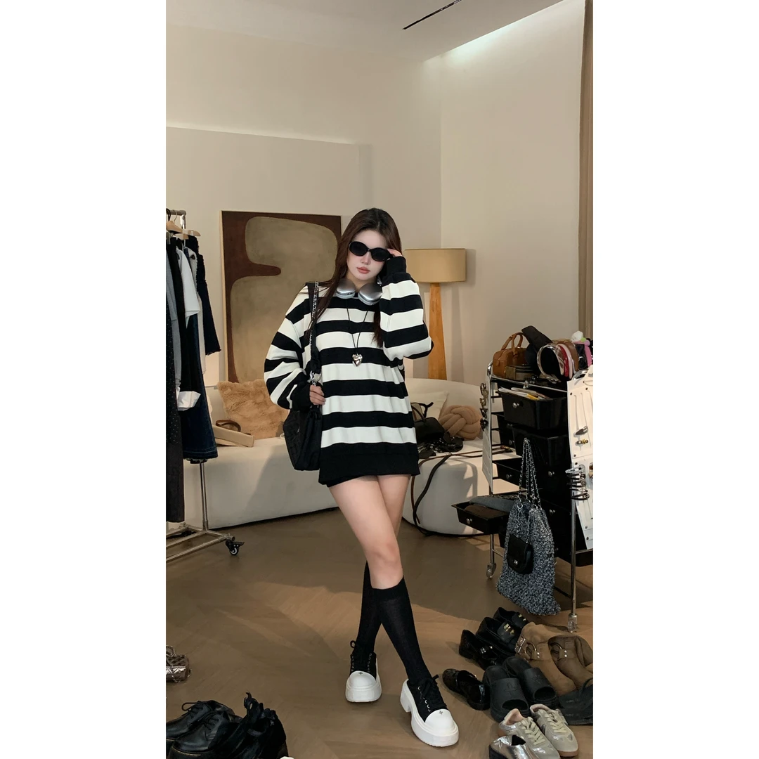 现 朴萄PUUTAO【奥利奥私服】秋季慵懒风条纹百搭宽松卫衣P243TY195