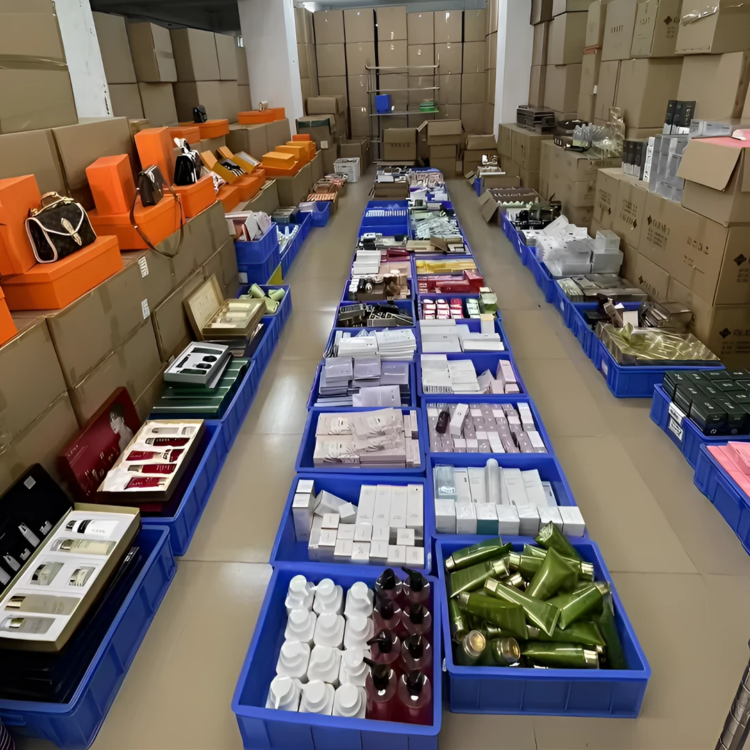 【小婷美妆化妆品】 1号链接下单请备注编号