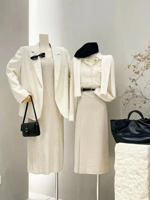 Hyy花衣衣【B301-B400】早秋新款高级感每日穿搭气质显瘦连衣裙女