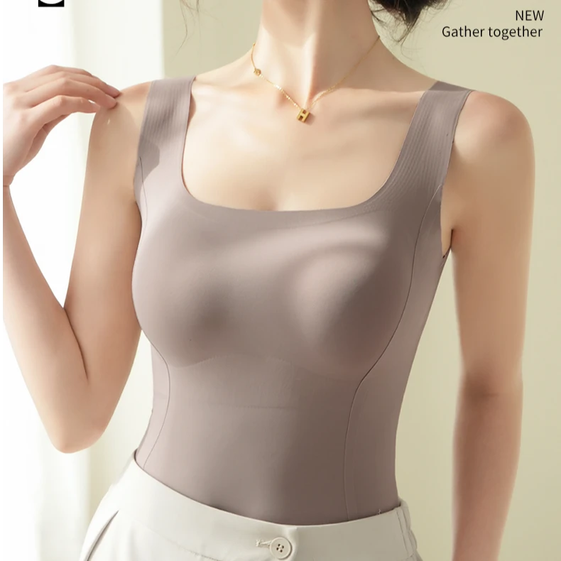 【雨巷精选】一体式无痕美背聚拢提拉软支撑薄款无钢圈内穿1870