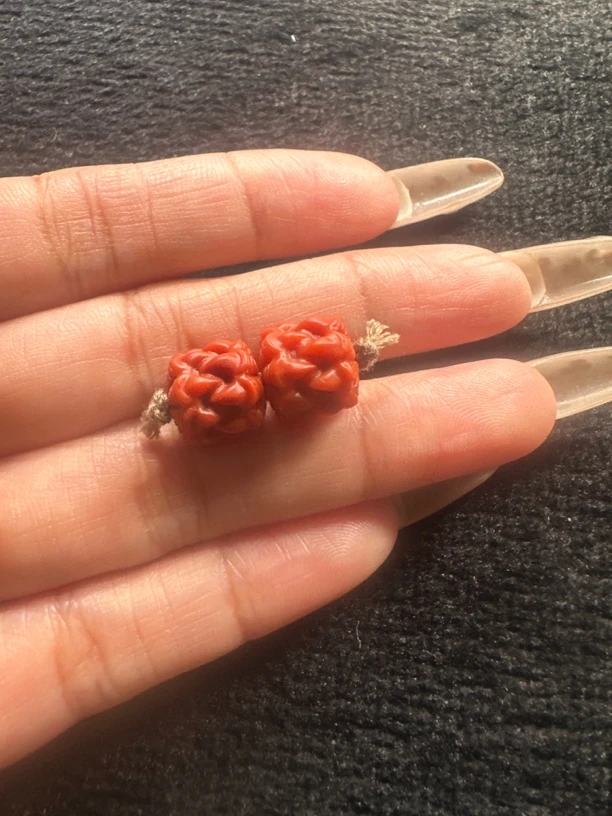 南红川料吞噬对珠