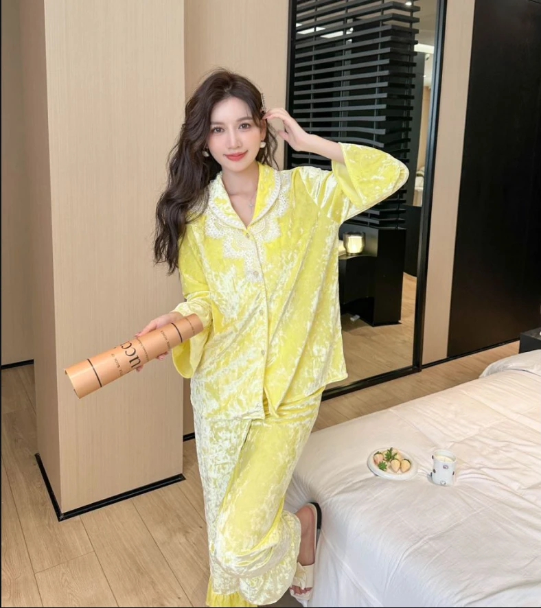最新款金丝绒睡衣套装家居服长袖长裤时尚套装