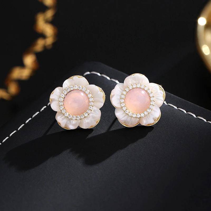 铜合金耳饰 《货号6994》重工白绿珠珠花朵耳钉