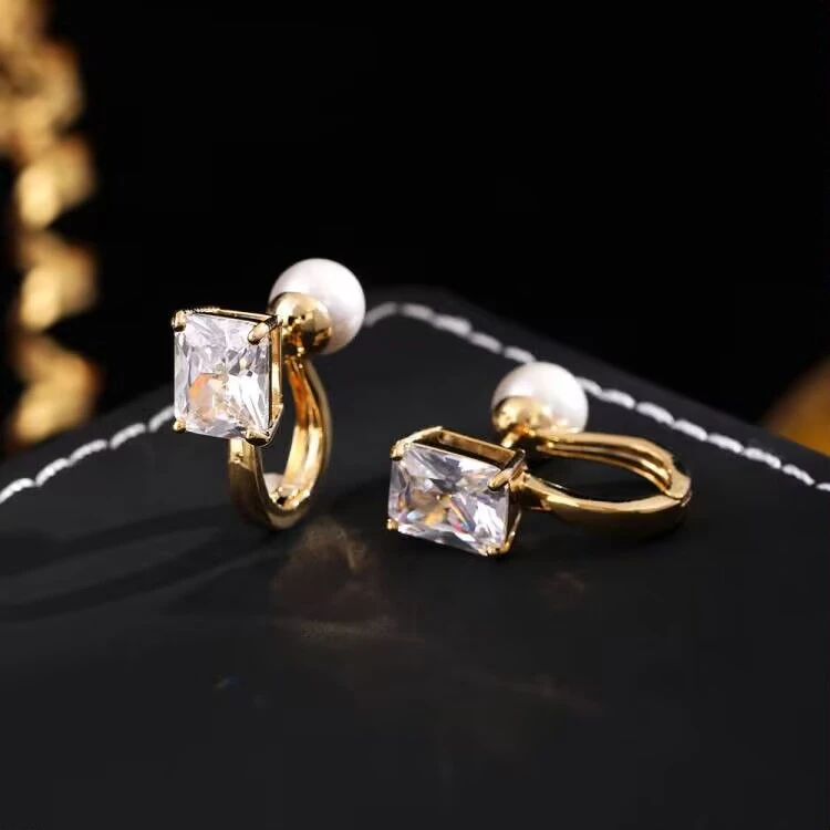 铜合金耳饰 《货号6184》 珠珠锆石耳圈