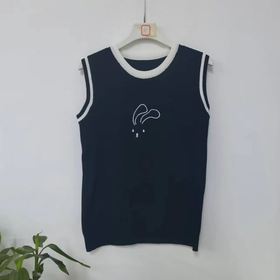 7834运动时尚休闲百搭女士夏季黑色无袖背心