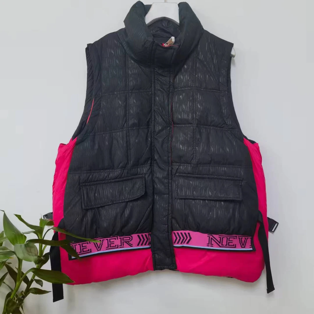 7741时尚黑色立领冬季加厚保暖拼接休闲潮流羽绒马甲