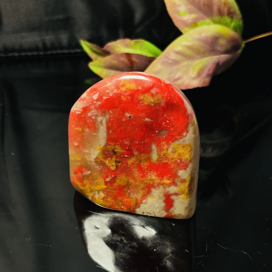 昌化鸡血石随形章