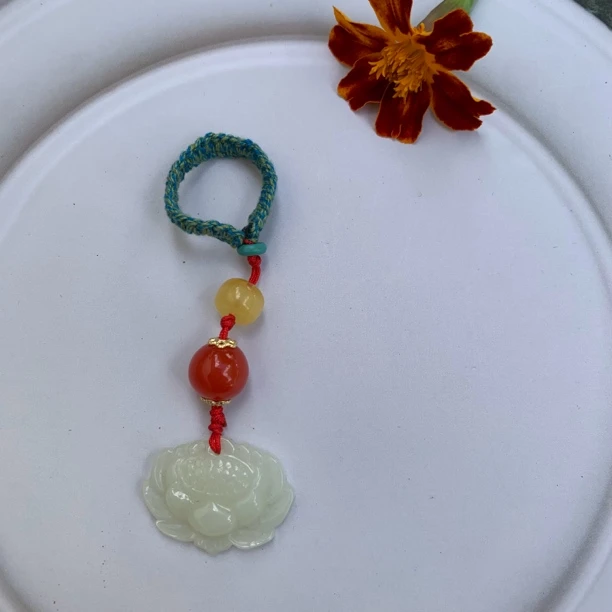 和田玉莲花扇箍手工编制