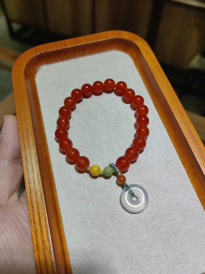 211精品天然红玛瑙手链