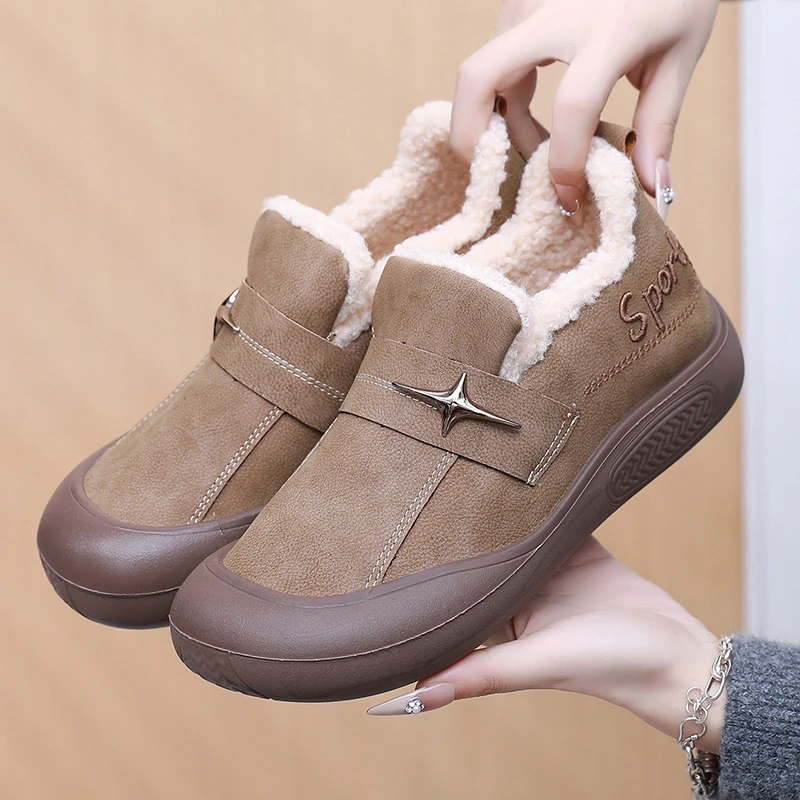 2024冬季加绒防水女雪地靴老北京布鞋一脚蹬保暖百搭妈妈厚底棉鞋