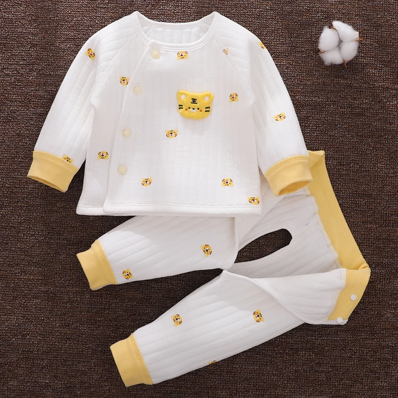 婴幼儿保暖内衣套装开裆秋冬季加厚衣服1岁新生宝宝夹棉分体套装