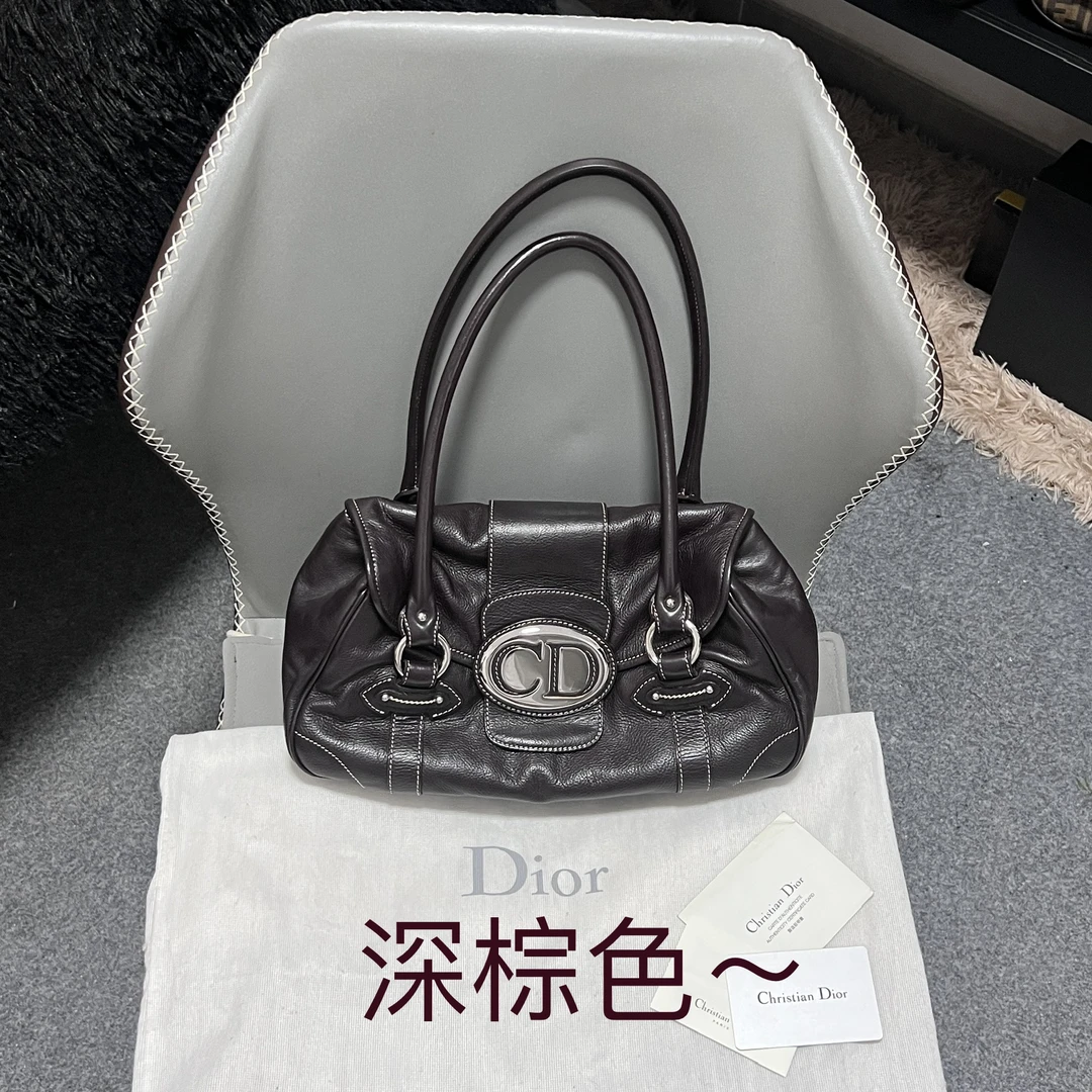 95新 DIOR/迪奥 深棕色银色大cd扣外缝线机车元宝腋下牛皮单肩包