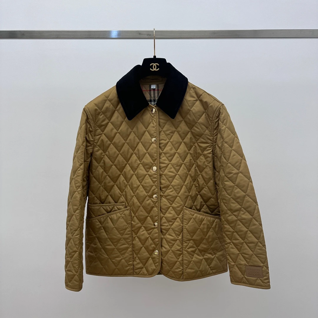 99新 Burberry 博柏利黄金棉服 M码 00828