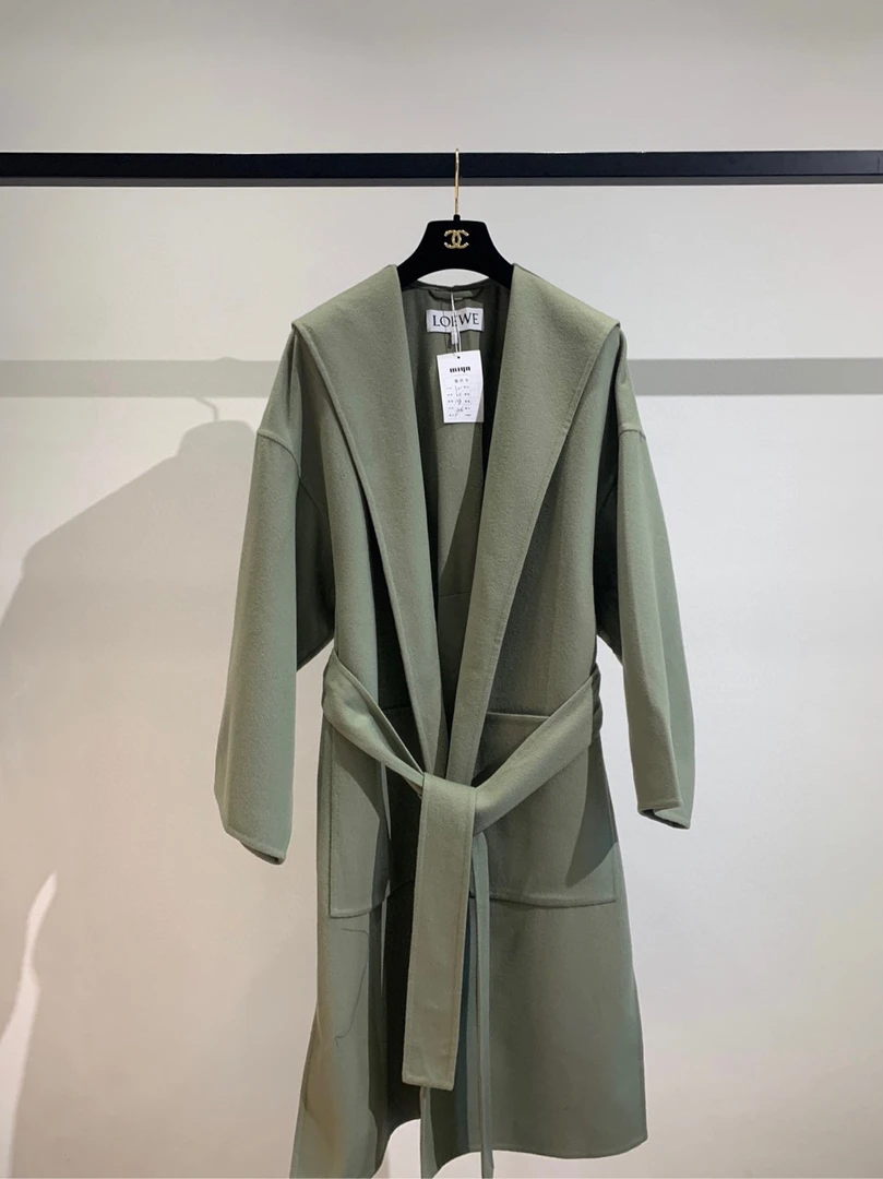 99新 LOEWE/罗意威 绿色束带连帽大衣32码 00274