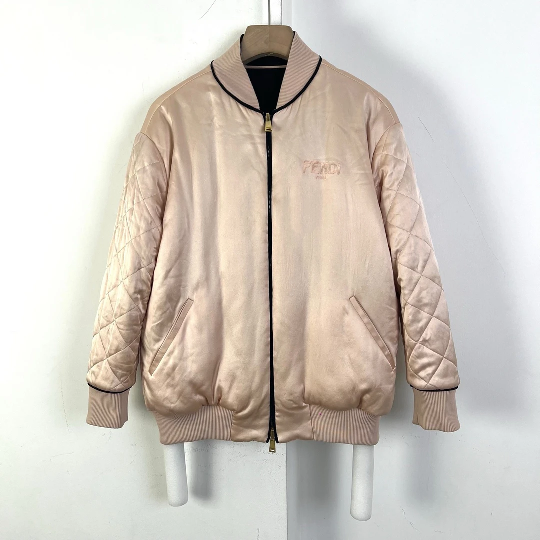Fendi/芬迪/38码/两面穿大logo棉服外套/95新/如图/编码11163