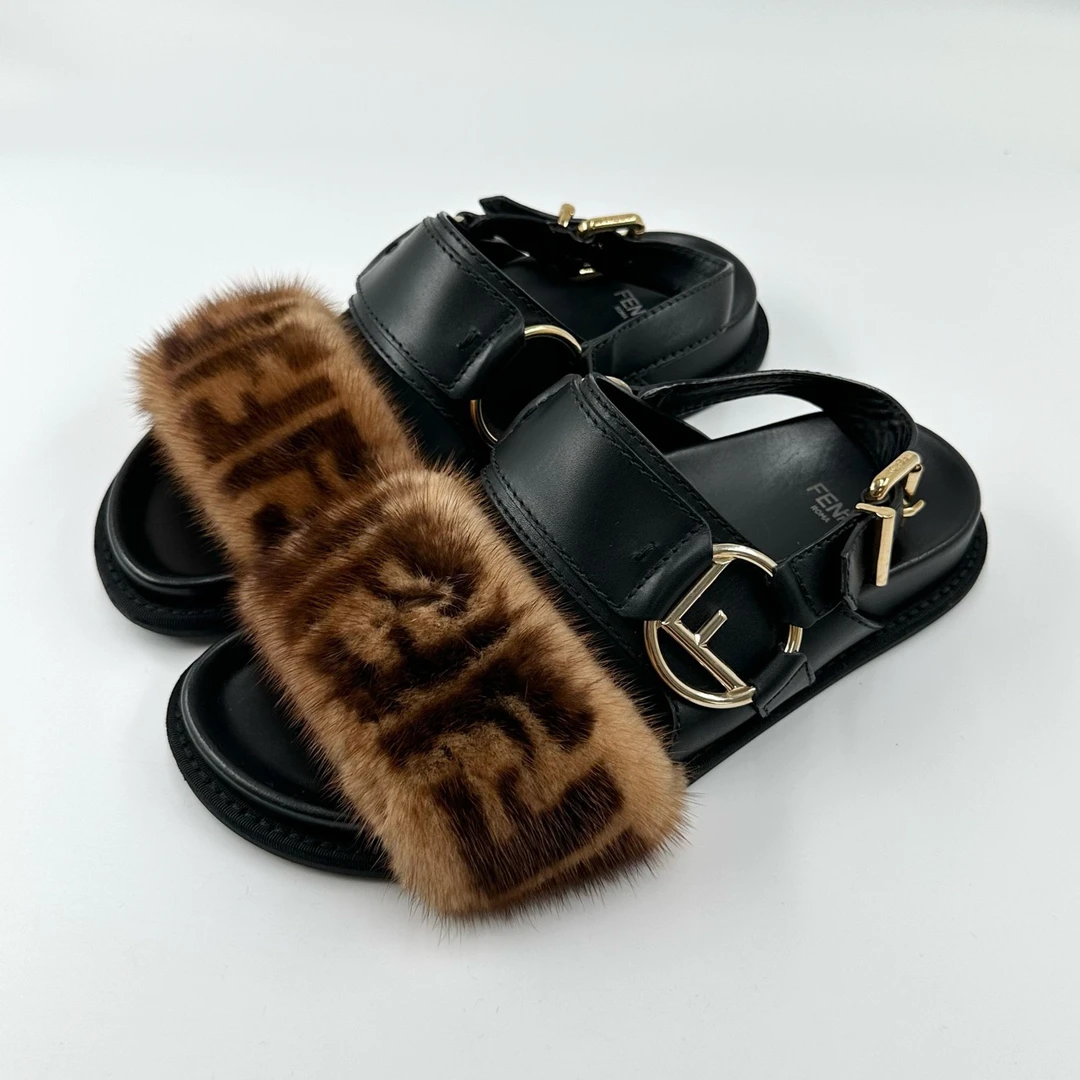 Fendi/芬迪/37码/毛毛双F logo黑色凉鞋/95新/编码06926
