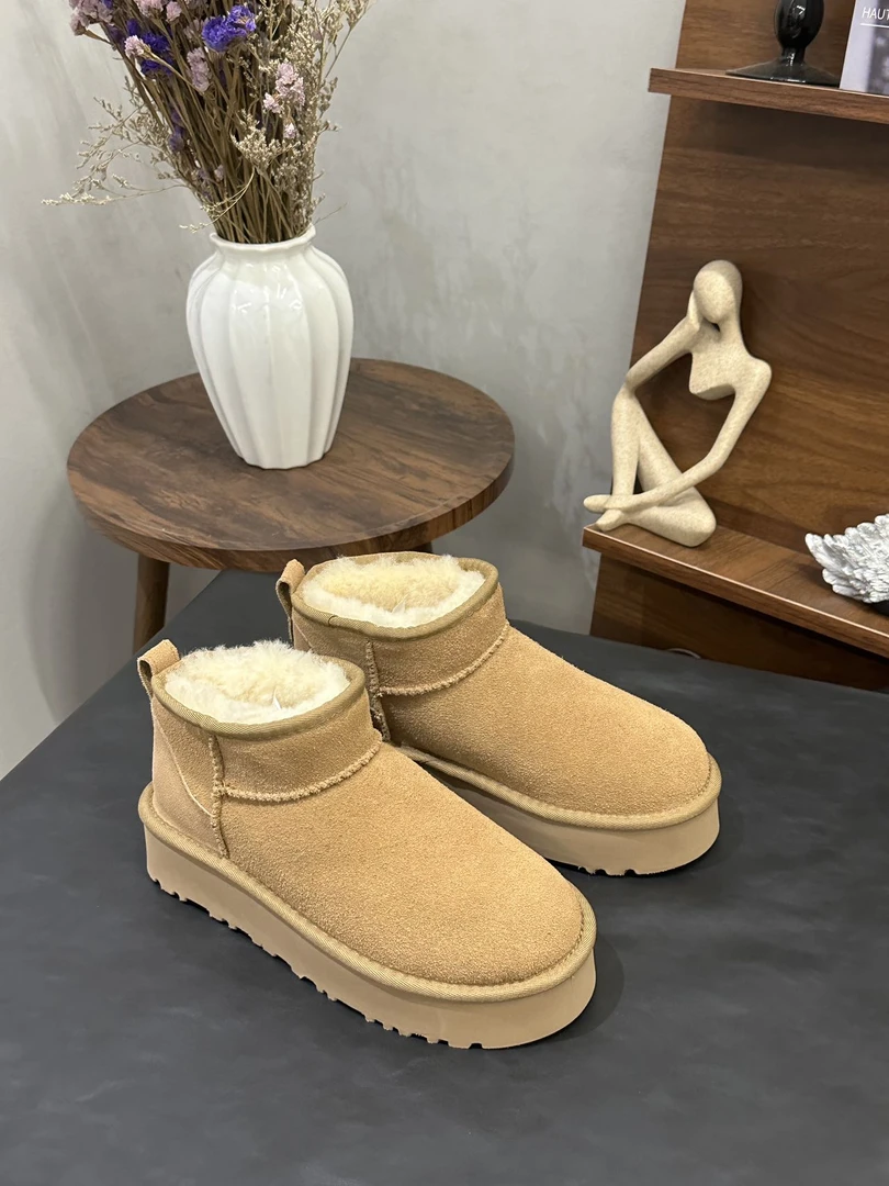 清！0微瑕孤品 桑坡羊皮毛一体雪地靴默认微瑕！！！