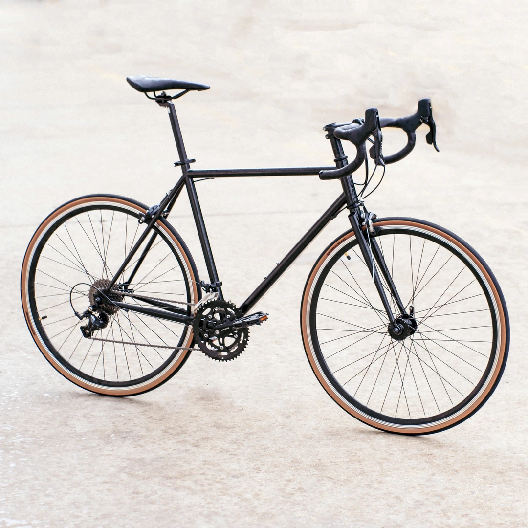 单车董卓西凉铁骑XLTQ R9，入门级圈刹公路车！