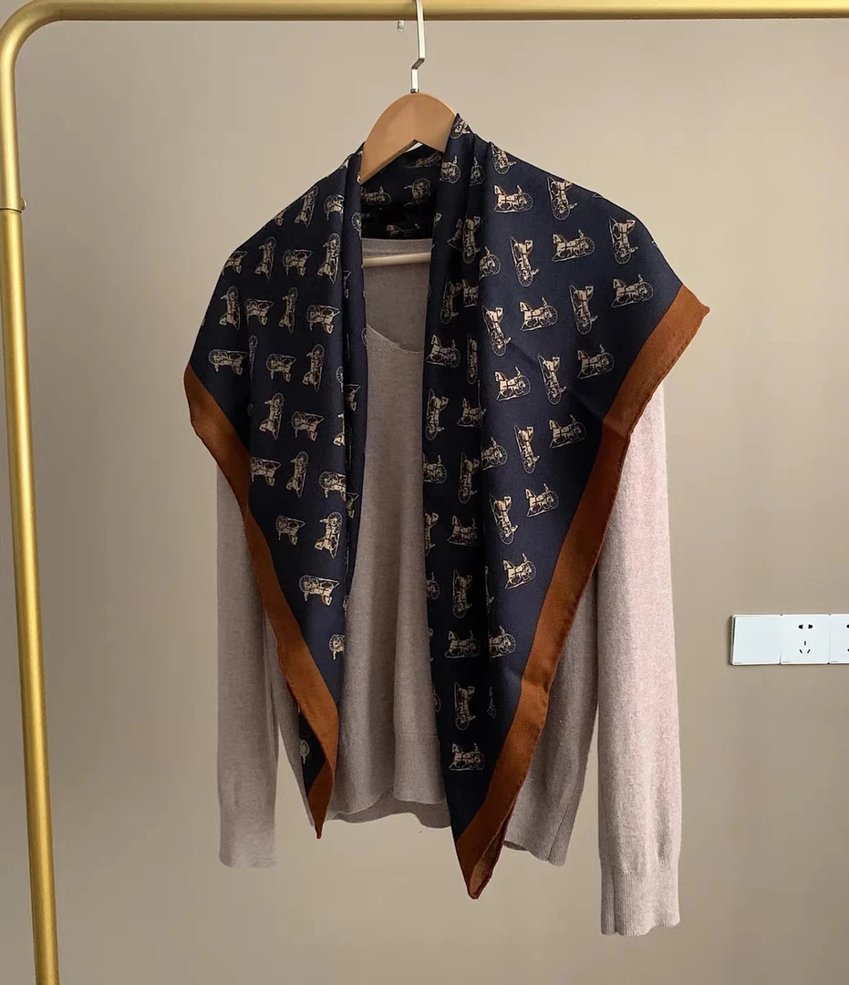 110雅致米色系人字纹真丝羊毛大方巾办公室空调丝绒围巾披肩两用