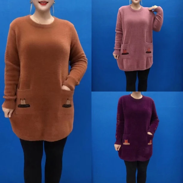 3358   圆领套头拉绒保暖双侧兔耳兜中长款女装