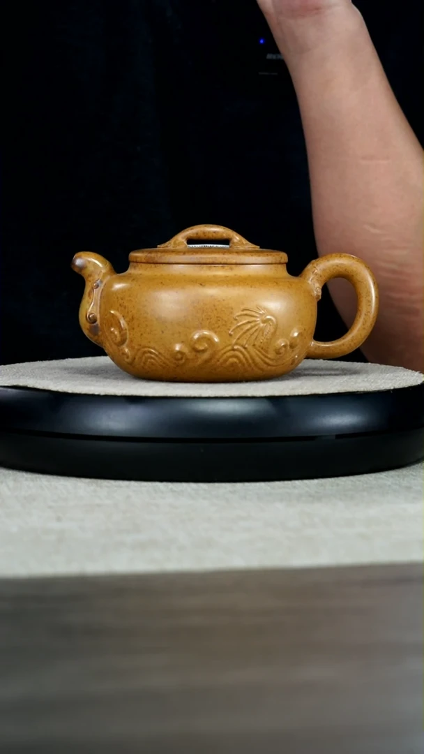 【闪购商品】紫泥茶壶彭冬梅高温柴烧云龙420CC