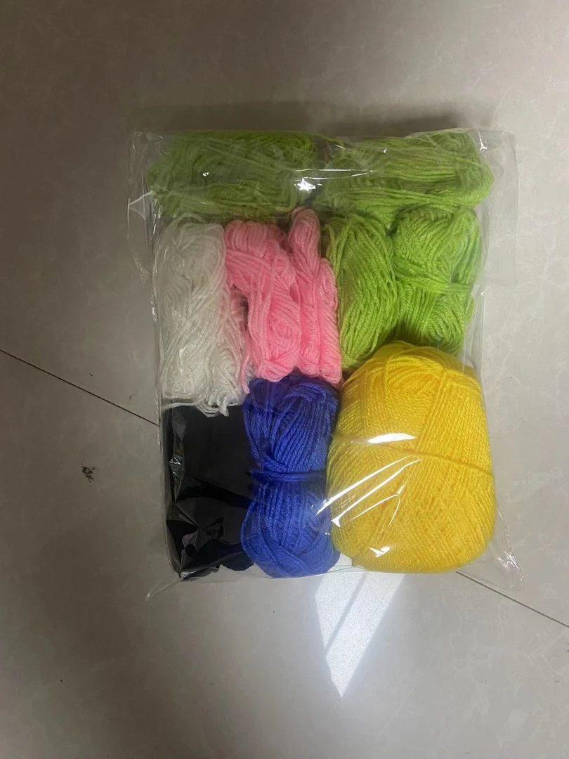 腈纶线 （拍一发二颜色随机）