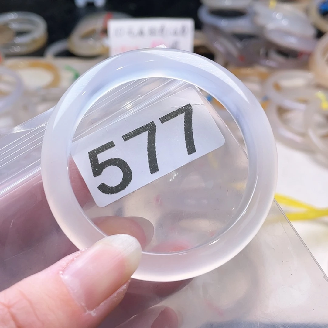 【闪购商品】玛瑙/玉髓手镯未镶嵌?****