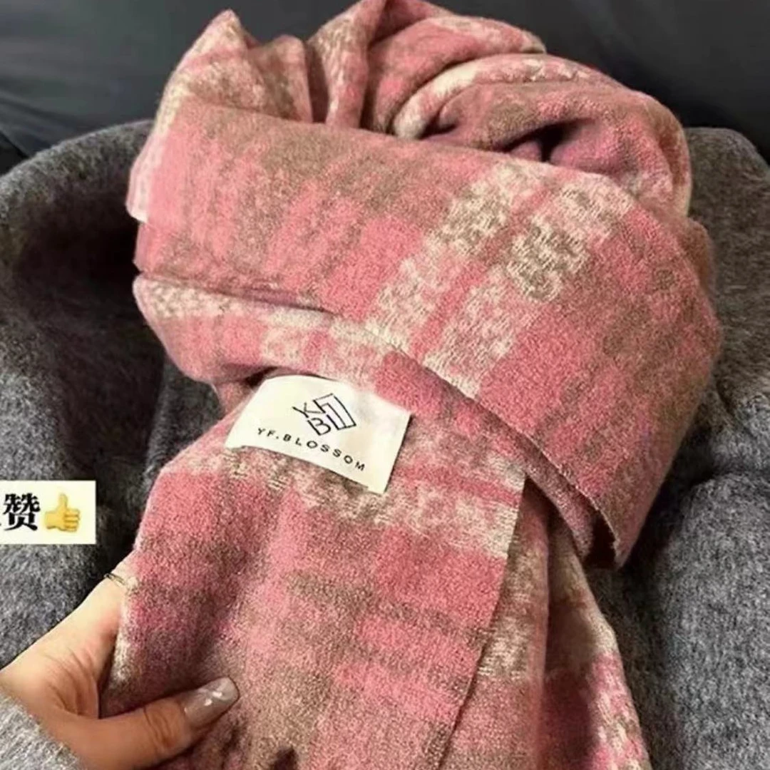 非常漂亮的围巾 很显气质保暖披肩时尚格子