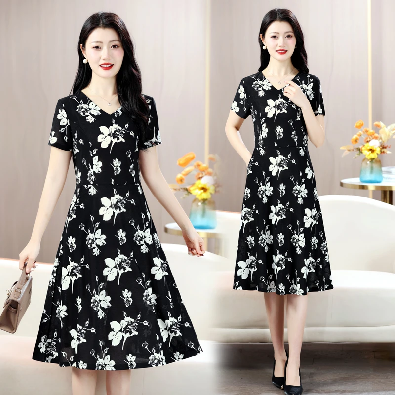 042中长款收腰修身裙中老年女夏季新款连衣裙时尚洋气大码妈妈装